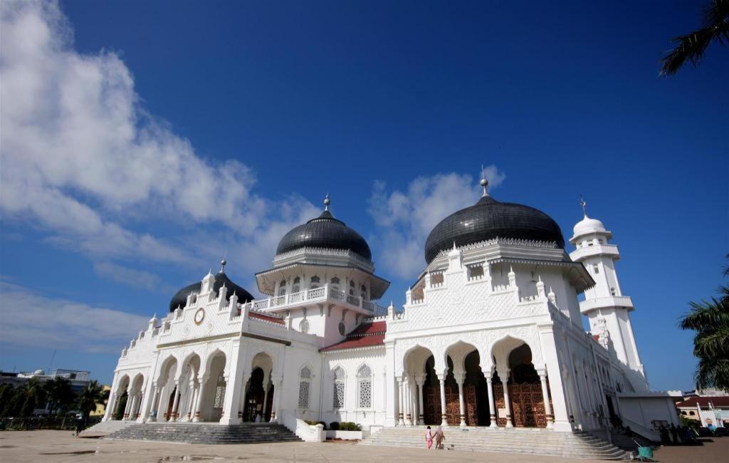 Oasis Atjeh Hotel Banda Aceh Exterior photo